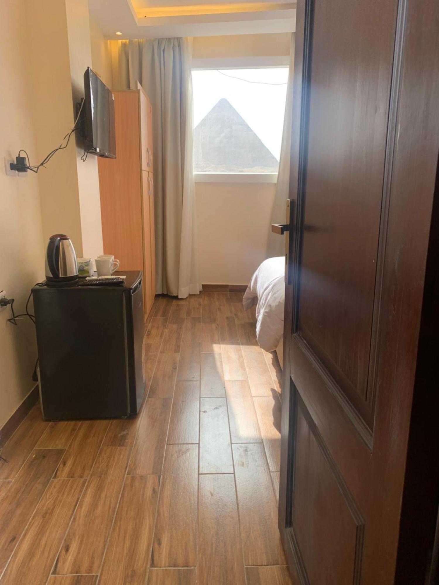 Memphis Pyramids View Otel Nazlet el-Sîsi Dış mekan fotoğraf