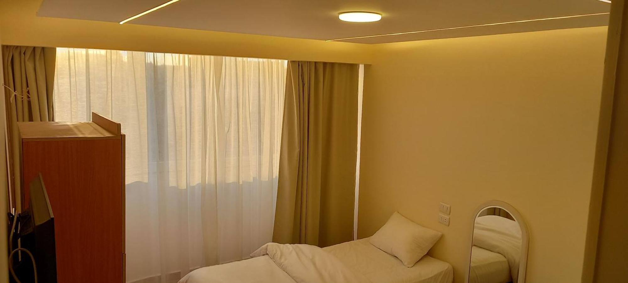 Memphis Pyramids View Otel Nazlet el-Sîsi Dış mekan fotoğraf